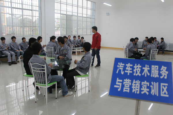 湖南成人高考汽车检测与维修技术专业